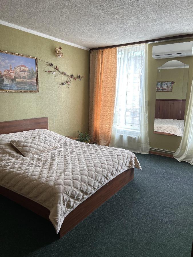 Апартаменти Podilsk Екстериор снимка